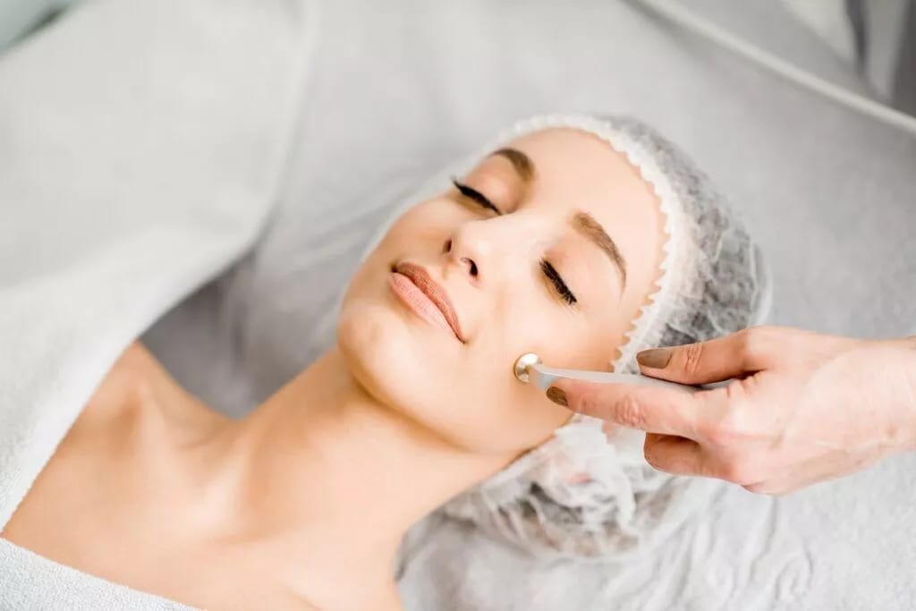 Cuánto cuesta un peeling facial en Perú